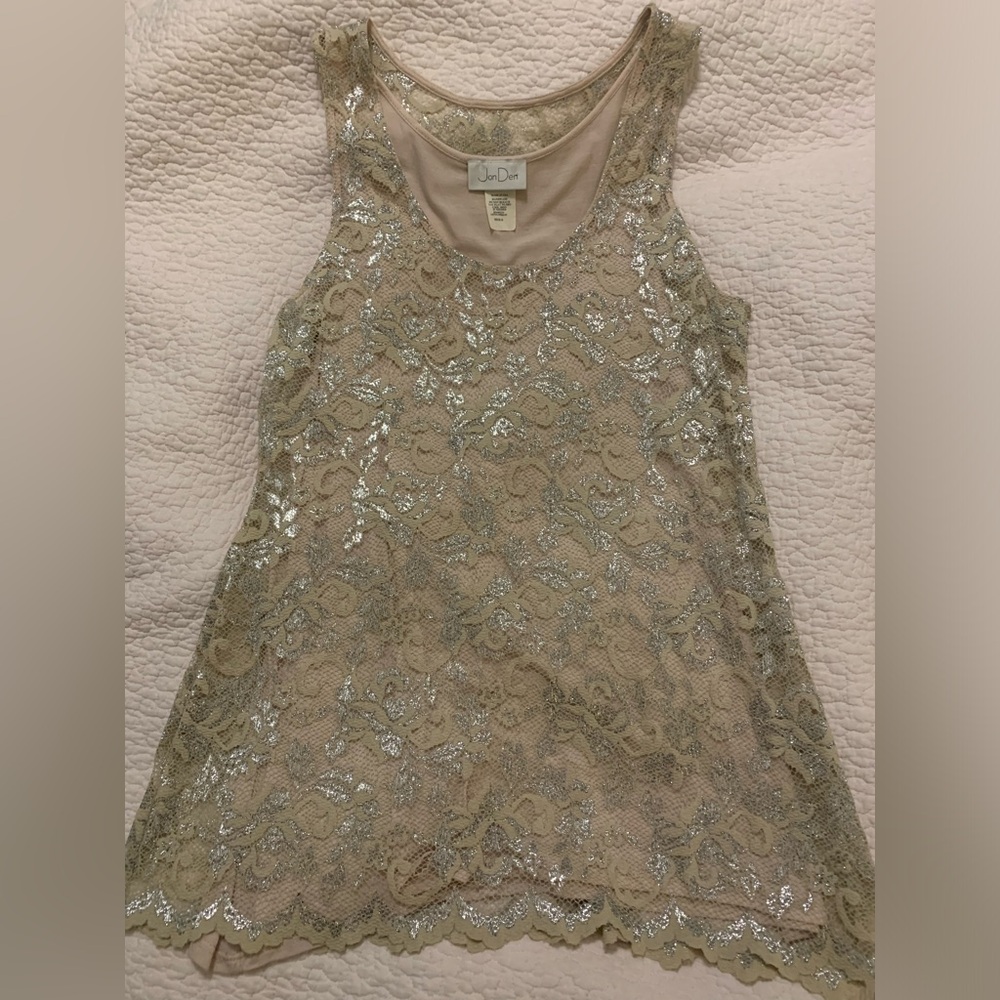 Light pink with silver sleeveless blouse